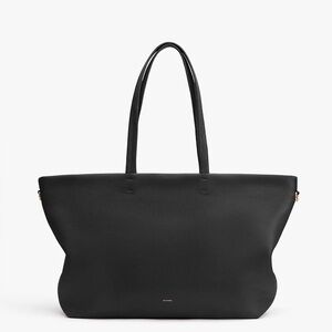 Cuyana Classic Zipper Tote